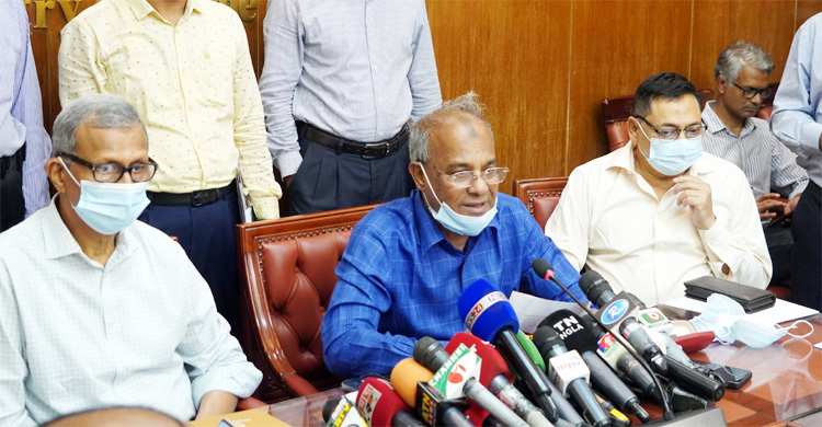 আওয়ামী লীগ আস্তে আস্তে নিষ্ক্রিয় হয়ে যাচ্ছে : স্বরাষ্ট্র উপদেষ্টা