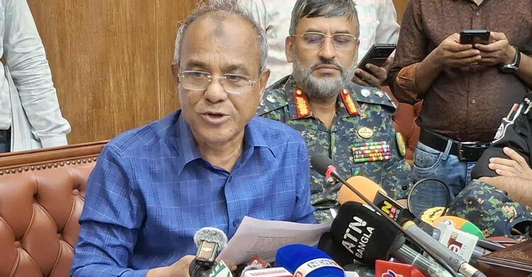 কর্মস্থলে অনুপস্থিতির কারণে বরখাস্ত চলমান প্রক্রিয়া, চলতেই থাকবে : স্বরাষ্ট্র উপদেষ্টা