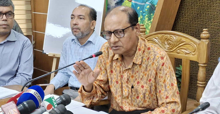 শিগগির ১৫০ উপজেলায় প্রাথমিক বিদ্যালয়ে চালু হচ্ছে মিড ডে মিল