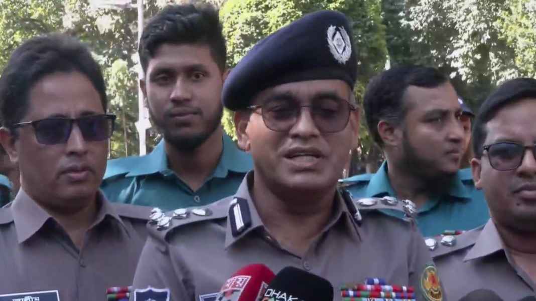 রাজধানীতে নেই নিরাপত্তা ঝুঁকি, দায়িত্বে ১৫ হাজার পুলিশ: ডিএমপি