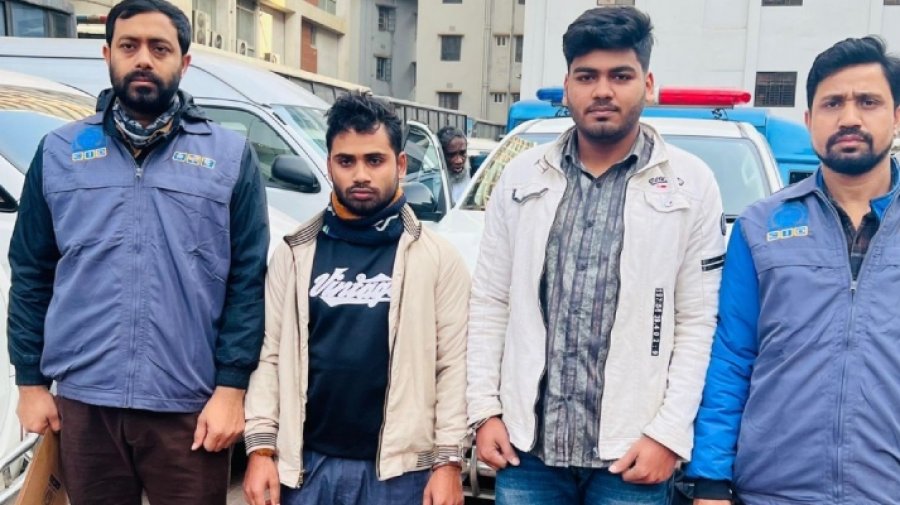 বিদেশি ওয়েবসাইট ক্লোন করে বিনিয়োগের নামে প্রতারণা, গ্রেফতার ২