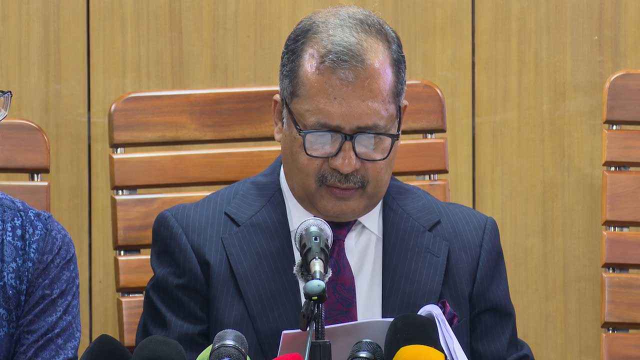 দেশে জ্বালানি তেলের পর্যাপ্ত মজুত আছে: তথ্যমন্ত্রী