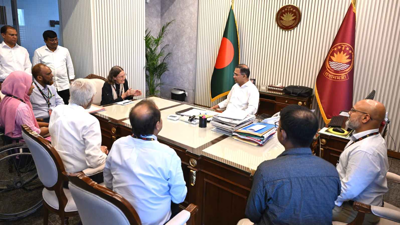 প্রধানমন্ত্রীর সঙ্গে সিআরপি কর্তৃপক্ষের সাক্ষাৎ